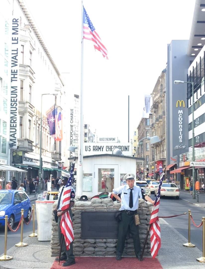 Weekend In Berlin - Checkpoint Charlie