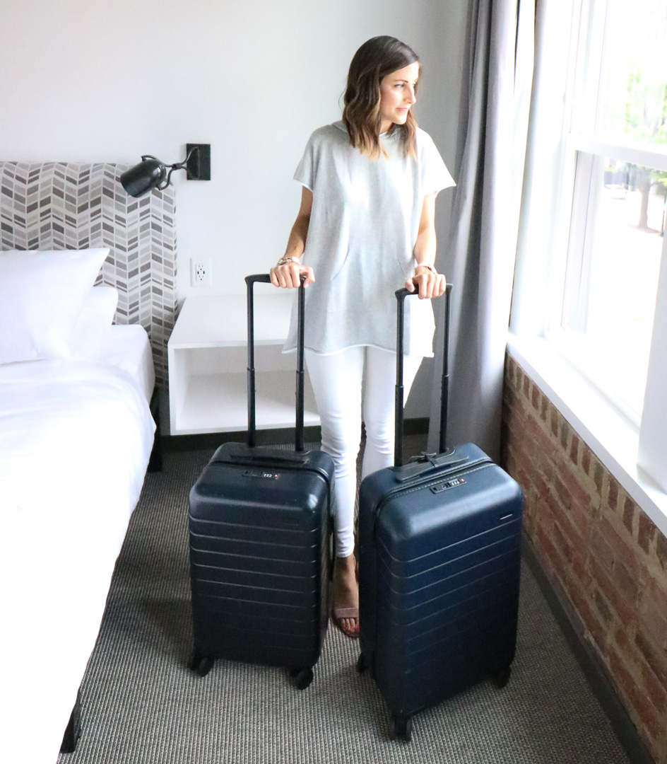 Away Carry On Bags | Cobalt Chronicles | Washington, DC | Style Blogger