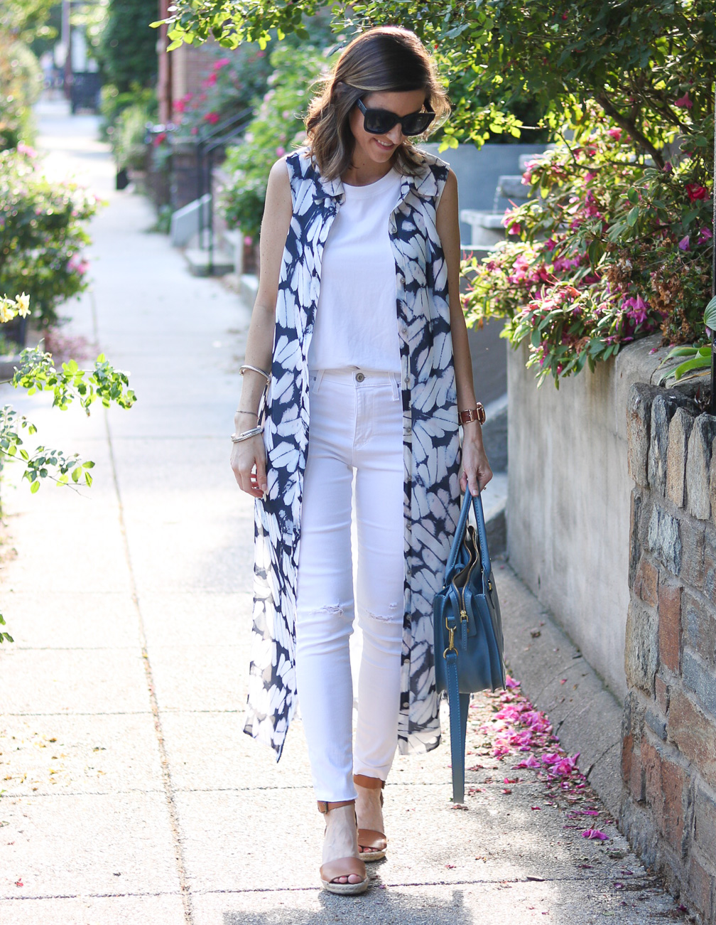 How to Wear a Sleeveless Kimono | Cobalt Chronicles