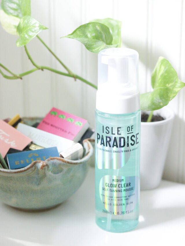 How to Apply Isle of Paradise Tanning Mousse!